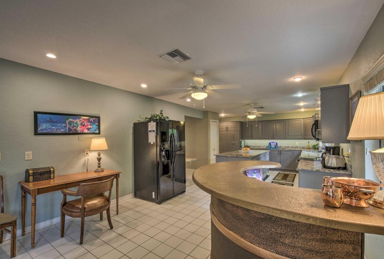 Waterfront Dunnellon Home With Private Dock And Lanai! Exterior photo